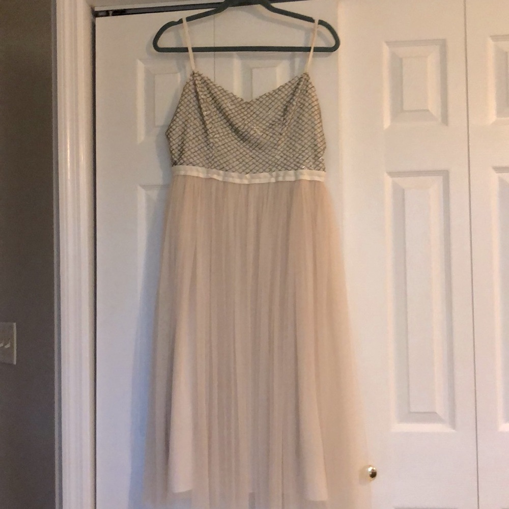 Needle & Thread Size 10